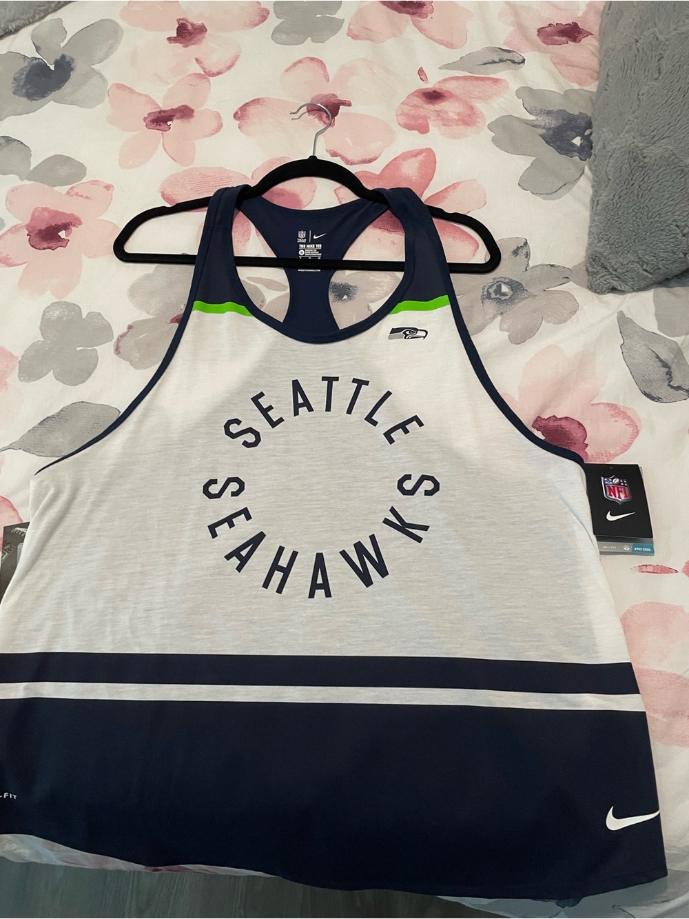 Nike White and Navy Seattle Seahawks Dri-fit Tank